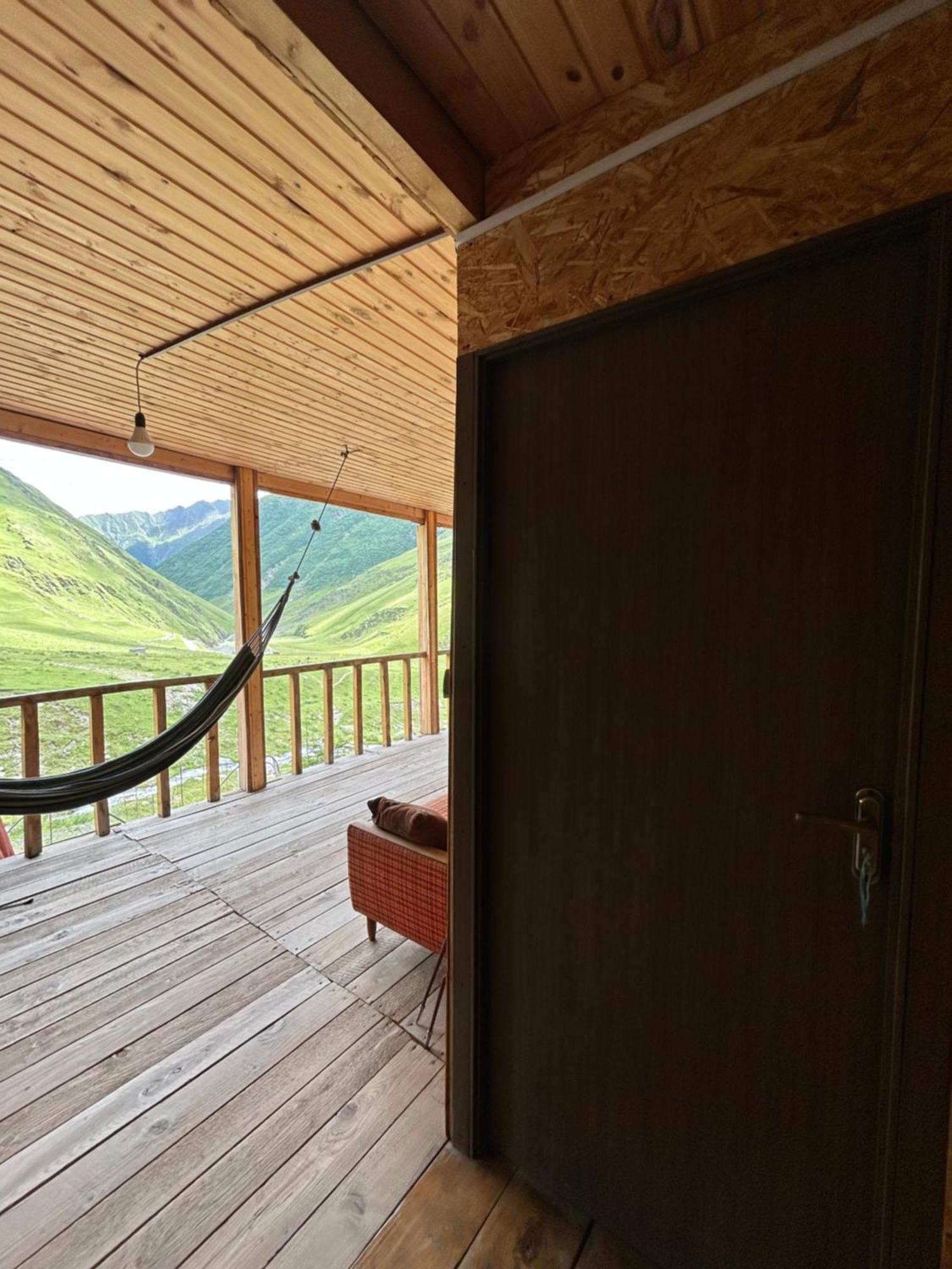 Shio'S Stonehouse In Tusheti Hostel Exterior photo